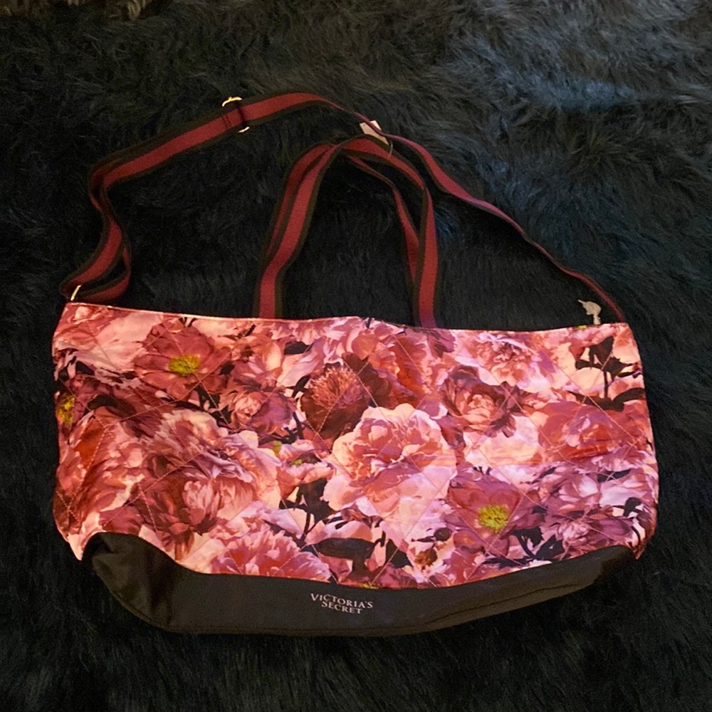 Victoria’s Secret floral shoulder/tote bag